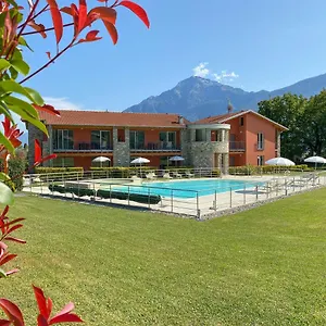 Aparthotel Paradiso, Gravedona